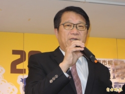 台南市長選情戰鼓催 顏純左23日辭副市長