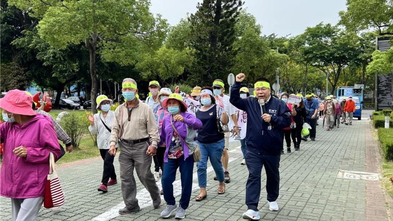 柳科居民抗議焚化爐死灰復燃 怒批市府「說不做卻偷偷來」