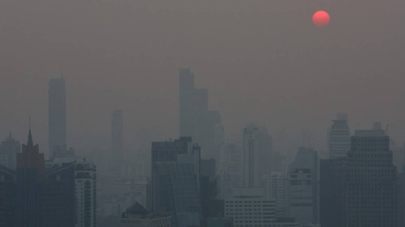 泰國曼谷空汙太嚴重　政府下令公務員在家上班