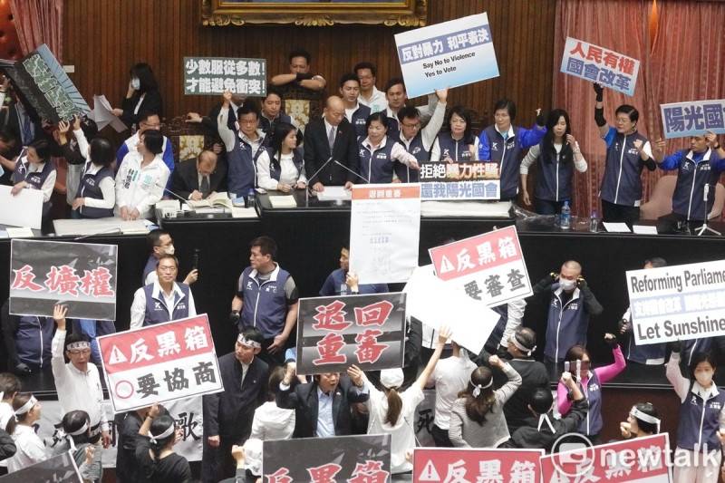 立院二讀通過藐視國會罪、官員虛偽陳述得追究刑責