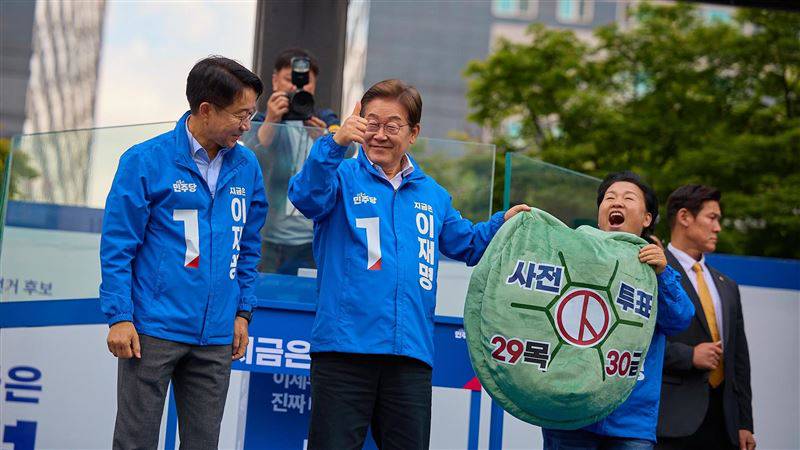 李在明推降低工時！一週工作4.5天　大企業、小店家急跳腳憂成本爆增