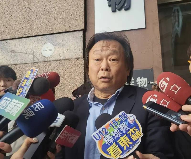 王世堅沒出息爆紅！國台辦酸民進黨連滾帶爬