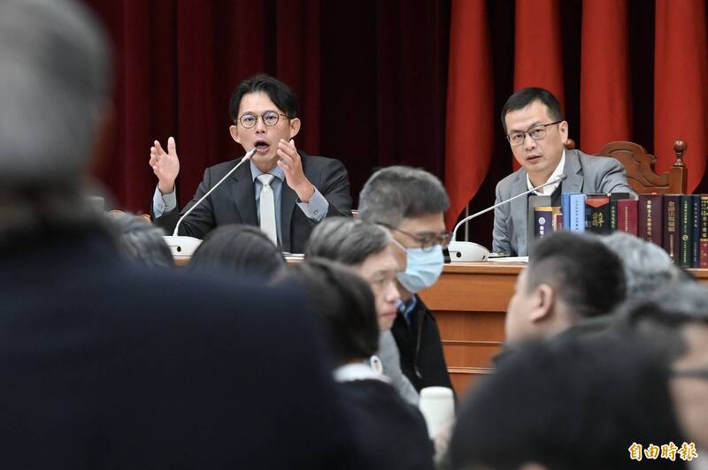 藍白挨批只施捨2％預算 羅智強：感謝財政部打臉民進黨團