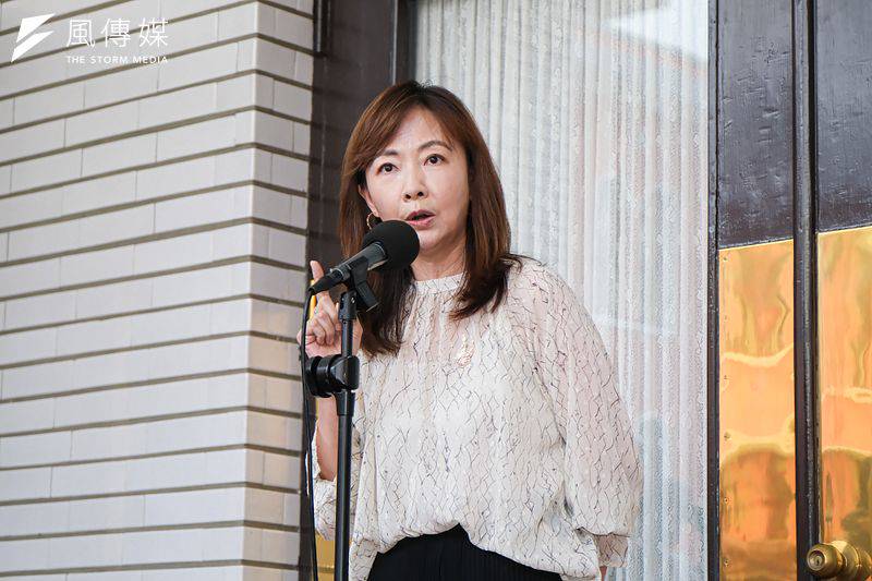 爆郭昱晴老公喊「祖國」，詹江村問有無中國居住證　網酸：符合「雜質」條件