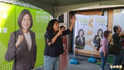 比黃偉哲還嗆！轟韓國瑜失格 台南市長夫人火力全開