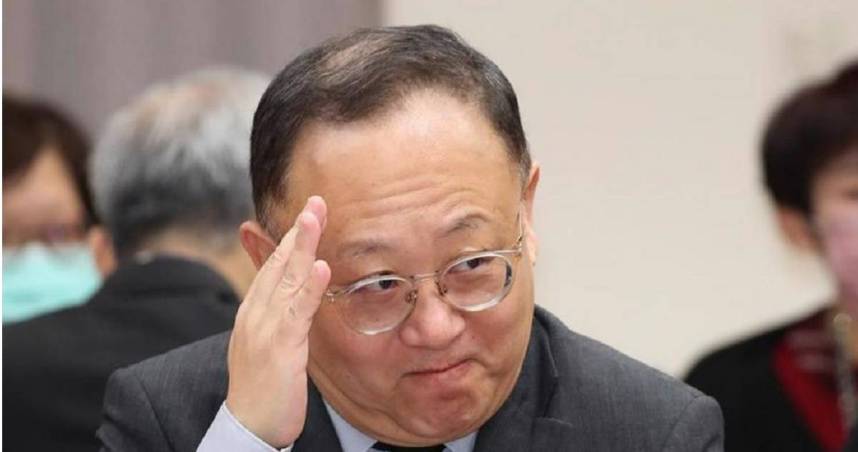 史哲空降高鐵領年薪800萬　前交長嘆政治凌駕專業：交通界顏面何在