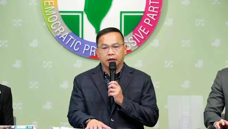 吳思瑤扯葉元之上通告　他酸：這綠委才最混