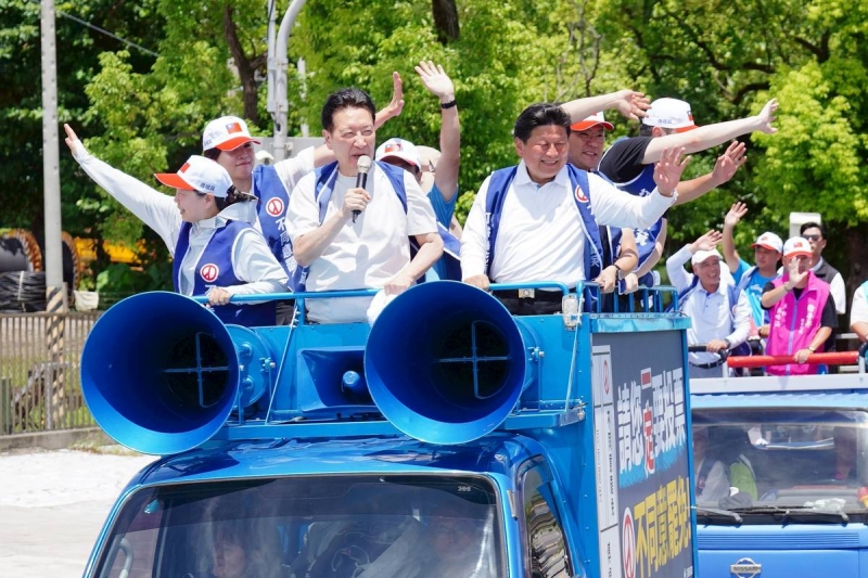 趙少康力挺傅崐萁花蓮掃街　面對童子賢反守為攻問這句