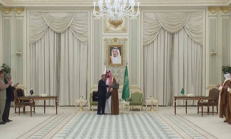 震撼中東　沙烏地阿拉伯與擁核國巴基斯坦簽署共同防禦條約