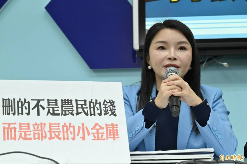 批政院把國家預算當成私房錢 張嘉郡：心中沒有人民