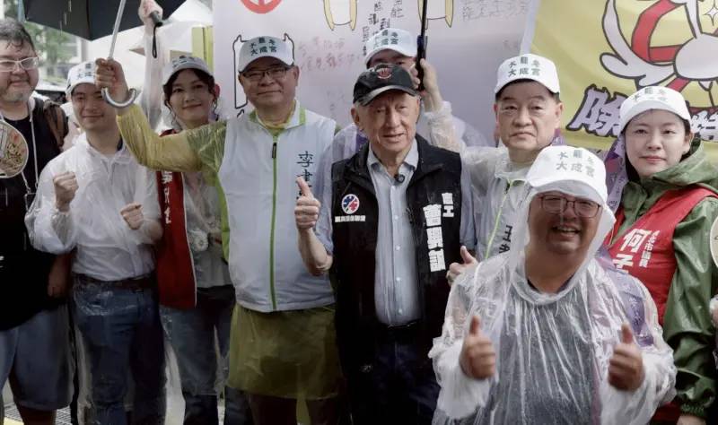 坦言曾怨林右昌算計多　曹興誠：疑慮已消除