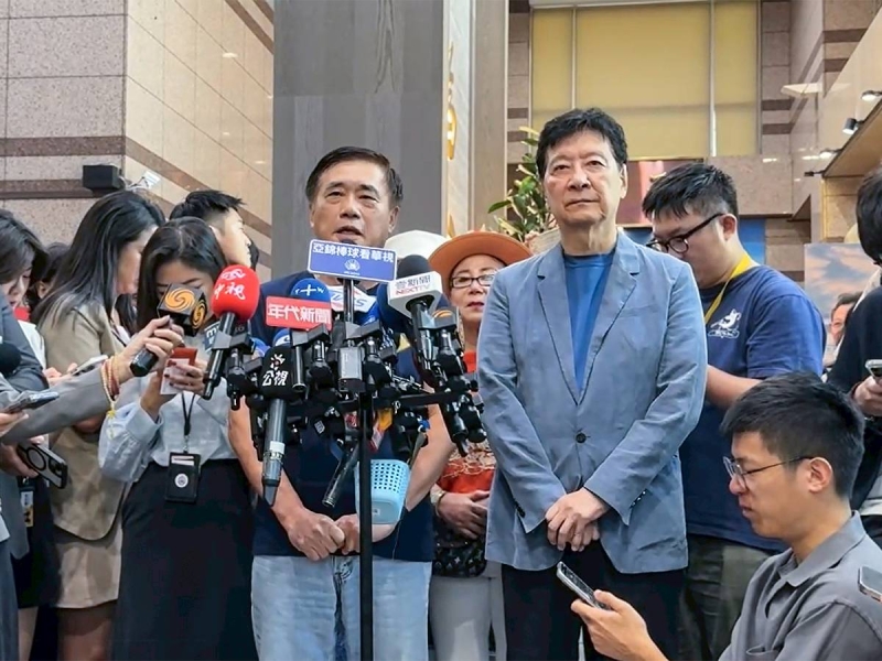 郝龍斌領表要當造王者、造后者　趙少康批「醬缸說」破壞黨內團結