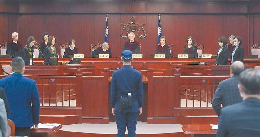 8名大法官過半同意　憲法法庭火速受理憲訴法釋憲