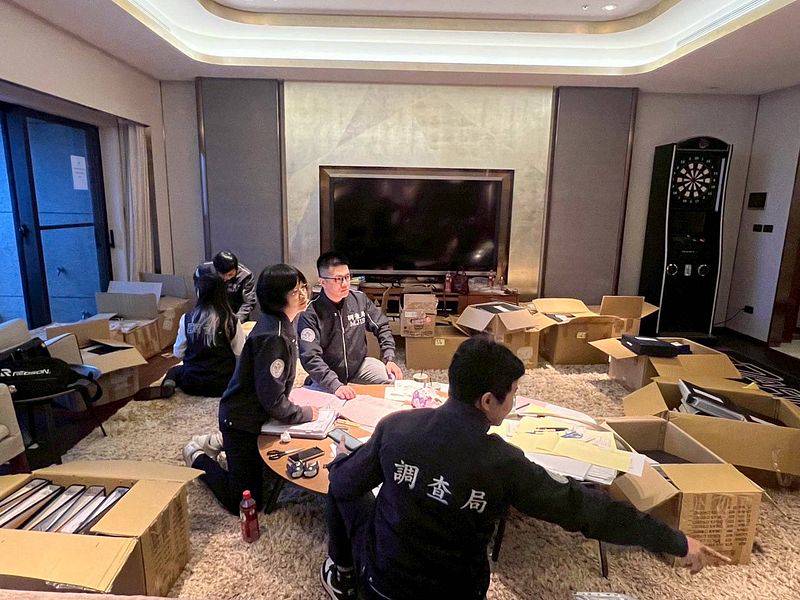 柯文哲好慘？太子集團詐45億「特助15萬交保」　醫對比嘆：在台灣好好讀書有什麼用