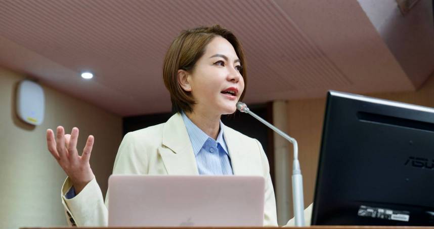 億元補助換來海面光電板垃圾　陳菁徽批「愛台灣」變調怒嗆二字
