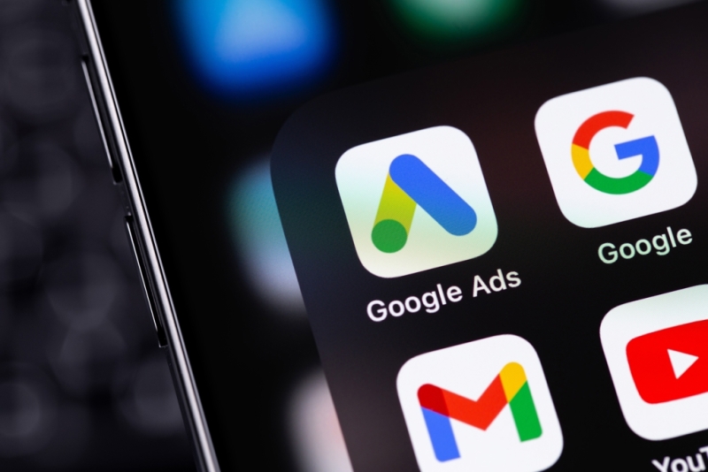 Google帳戶驗證要「上傳身分證」 消基會批：過度蒐集個資