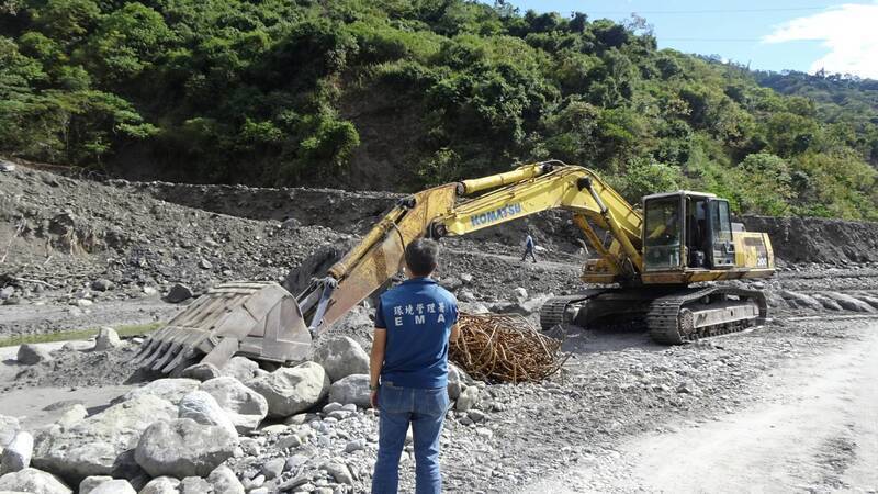 營建剩餘土方之亂 詹順貴：「某政委」惡搞下內爆